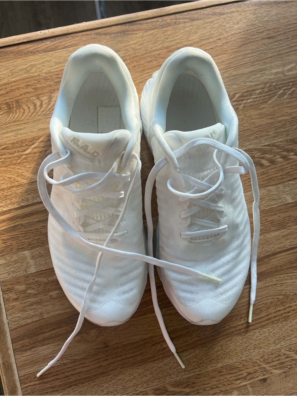 R.A.D R-1 WOMEN’S Size 8.5 Ghost